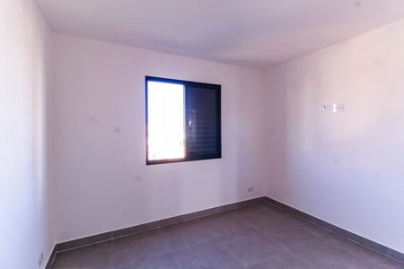 Quarto 1 de apartamento à venda com 2 quartos, 40m² em Vila Canero, São Paulo