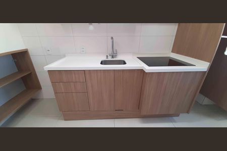 Apartamento à venda com 44m², 2 quartos e 1 vaga