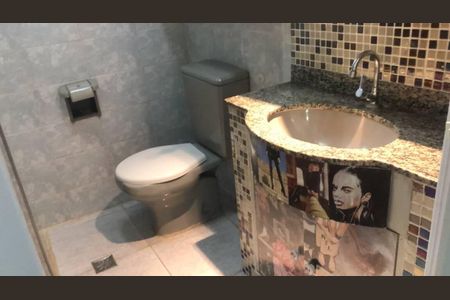 Banheiro de apartamento para alugar com 2 quartos, 60m² em Engenho Novo, Rio de Janeiro
