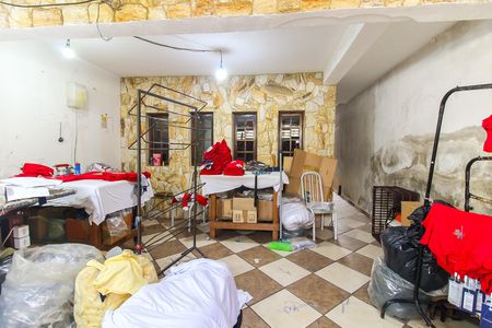 Garagem de casa à venda com 3 quartos, 230m² em Parque Guarani, São Paulo