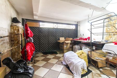 Garagem de casa à venda com 3 quartos, 230m² em Parque Guarani, São Paulo