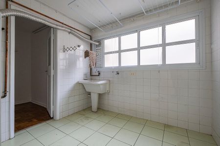 Apartamento para alugar com 135m², 3 quartos e 1 vaga Apartamento para alugar com 135m², 3 quartos e 1 vagaÁrea de Serviço