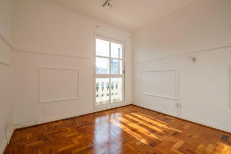 Apartamento para alugar com 135m², 3 quartos e 1 vaga Apartamento para alugar com 135m², 3 quartos e 1 vagaQuarto 3