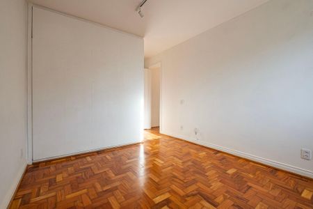 Apartamento para alugar com 135m², 3 quartos e 1 vaga Apartamento para alugar com 135m², 3 quartos e 1 vagaSuíte