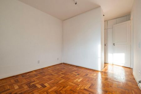 Apartamento para alugar com 135m², 3 quartos e 1 vaga Apartamento para alugar com 135m², 3 quartos e 1 vagaSuíte
