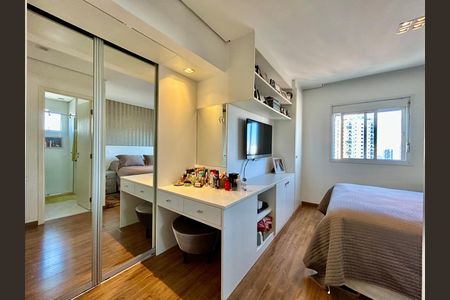 Apartamento à venda com 122m², 3 quartos e 3 vagas Apartamento à venda com 122m², 3 quartos e 3 vagasQuarto 1
