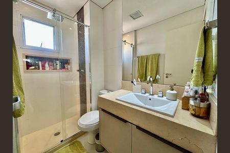 Apartamento à venda com 122m², 3 quartos e 3 vagas Apartamento à venda com 122m², 3 quartos e 3 vagasBanheiro do Quarto 1