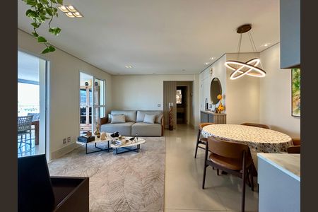 Apartamento à venda com 122m², 3 quartos e 3 vagas Apartamento à venda com 122m², 3 quartos e 3 vagasSala