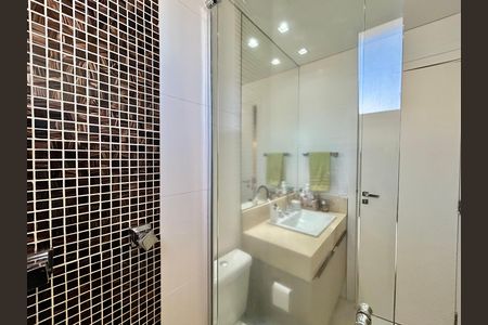 Apartamento à venda com 122m², 3 quartos e 3 vagas Apartamento à venda com 122m², 3 quartos e 3 vagasBanheiro do Quarto 1