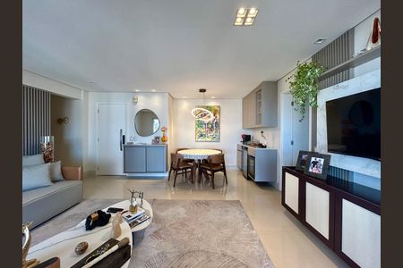 Apartamento à venda com 122m², 3 quartos e 3 vagas Apartamento à venda com 122m², 3 quartos e 3 vagasSala