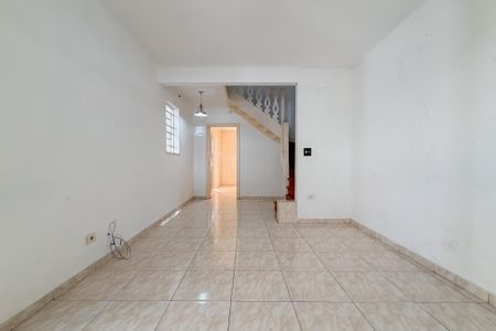 Sala de casa para alugar com 3 quartos, 150m² em Vila São José, São Paulo
