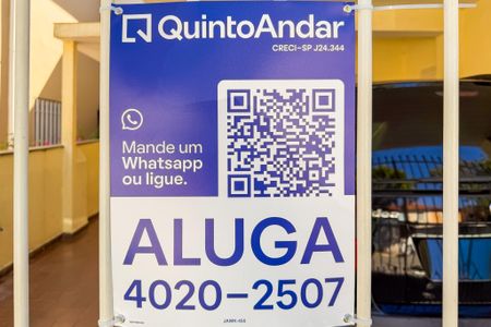 Plaquinha de casa para alugar com 3 quartos, 150m² em Vila São José, São Paulo