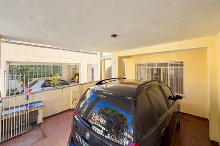 Garagem de casa para alugar com 3 quartos, 150m² em Vila São José, São Paulo