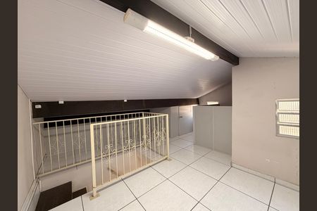 Sótão de casa à venda com 2 quartos, 160m² em Vila Sao Paulo, Jundiaí
