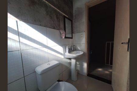 Casa de condomínio para alugar com 68m², 2 quartos e 1 vaga