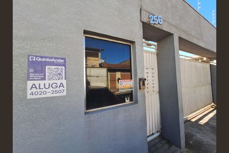 Casa de condomínio para alugar com 68m², 2 quartos e 1 vaga