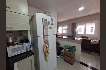 Casa de condomínio para alugar com 68m², 2 quartos e 1 vaga