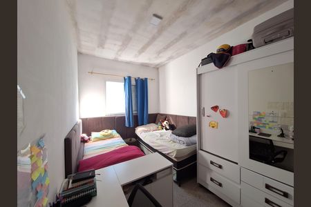 Casa de condomínio para alugar com 68m², 2 quartos e 1 vaga