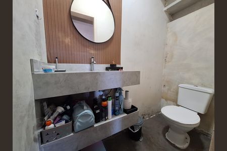Casa de condomínio para alugar com 68m², 2 quartos e 1 vaga