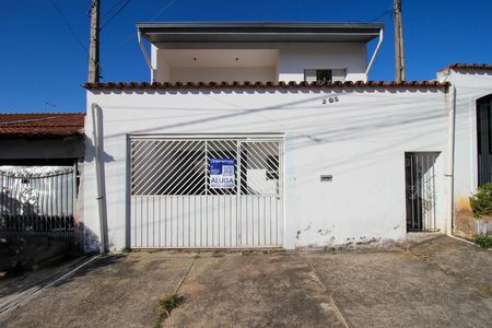 Casa para alugar com 214m², 3 quartos e 2 vagas