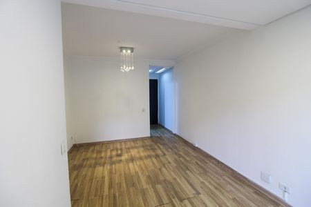 Sala de apartamento para alugar com 3 quartos, 67m² em Jardim Jussara, São Paulo