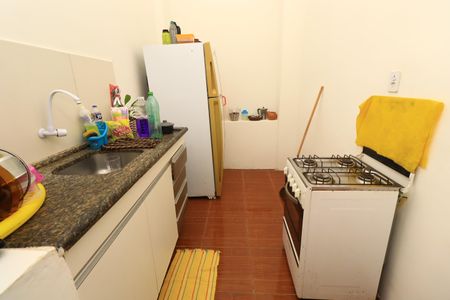Casa para alugar com 2 quartos, 60m² em Boca do Rio, Salvador