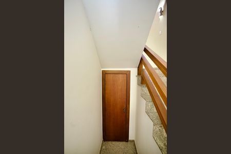 Casa para alugar com 500m², 4 quartos e 4 vagas Casa para alugar com 500m², 4 quartos e 4 vagasLavabo
