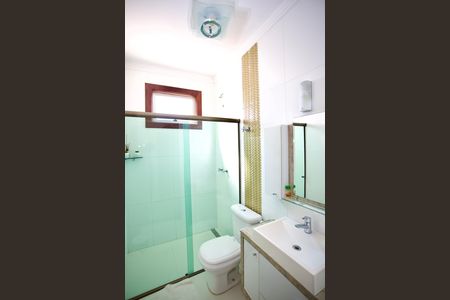 Casa para alugar com 500m², 4 quartos e 4 vagas Casa para alugar com 500m², 4 quartos e 4 vagasBanheiro Social