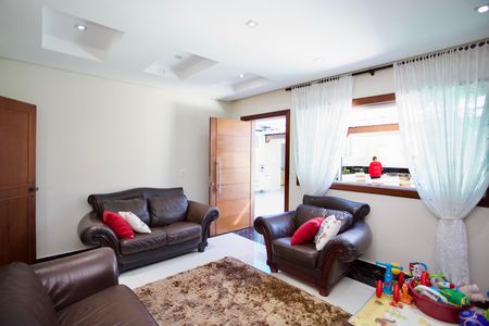 Casa para alugar com 4 quartos, 500m² em Nossa Senhora do Carmo, Contagem