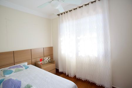 Casa para alugar com 500m², 4 quartos e 4 vagas Casa para alugar com 500m², 4 quartos e 4 vagasQuarto 1