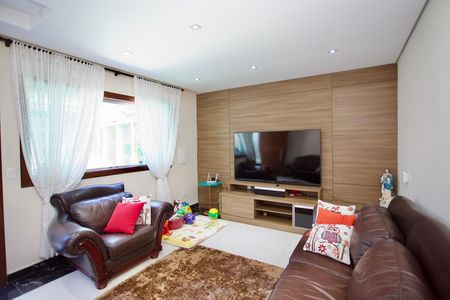 Sala de TV de casa para alugar com 4 quartos, 500m² em Nossa Senhora do Carmo, Contagem