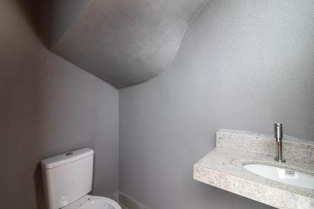 Casa à venda com 145m², 3 quartos e 2 vagas Casa à venda com 145m², 3 quartos e 2 vagasBanheiro 5