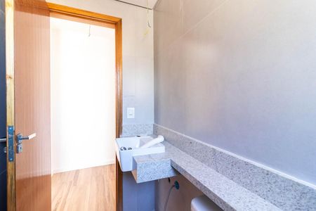 Casa à venda com 145m², 3 quartos e 2 vagas Casa à venda com 145m², 3 quartos e 2 vagasBanheiro da Suíte 1