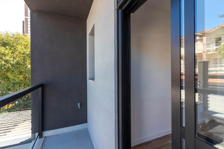 Casa à venda com 145m², 3 quartos e 2 vagas Casa à venda com 145m², 3 quartos e 2 vagasVaranda da Suíte 1