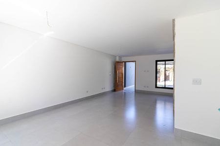 Casa à venda com 145m², 3 quartos e 2 vagas Casa à venda com 145m², 3 quartos e 2 vagasCozinha