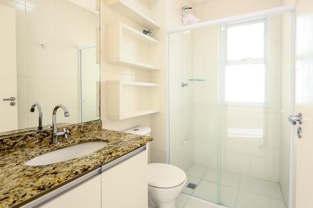 Apartamento para alugar com 68m², 2 quartos e 1 vaga Apartamento para alugar com 68m², 2 quartos e 1 vagaBanheiro
