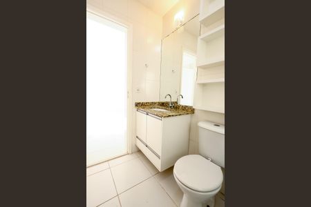 Apartamento para alugar com 68m², 2 quartos e 1 vaga Apartamento para alugar com 68m², 2 quartos e 1 vagaBanheiro