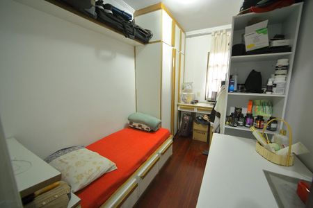 Apartamento à venda com 140m², 4 quartos e 2 vagasQuarto 4