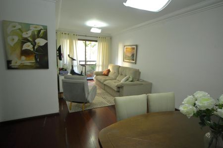 Apartamento à venda com 140m², 4 quartos e 2 vagasSala
