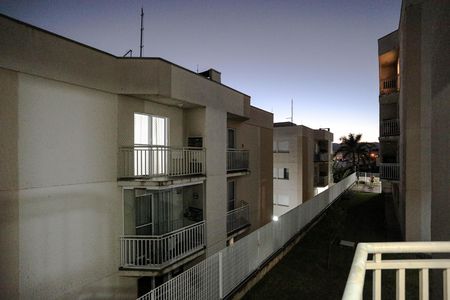 Apartamento para alugar com 55m², 2 quartos e 1 vaga Apartamento para alugar com 55m², 2 quartos e 1 vagaVista - Sacada