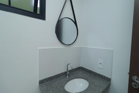Banheiro de kitnet/studio à venda com 1 quarto, 26m² em Ipiranga, São Paulo