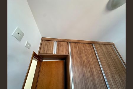 Quarto 1 - Armários de apartamento para alugar com 1 quarto, 70m² em Jardim America, São José dos Campos