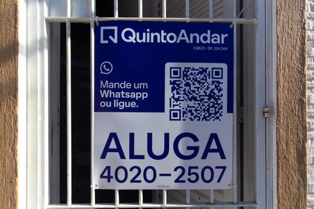 Placa de casa para alugar com 1 quarto, 50m² em Jardim Iva, São Paulo