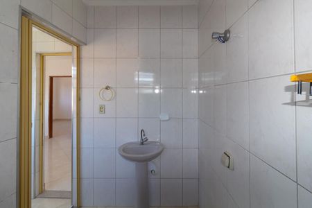 Casa para alugar com 50m², 1 quarto e sem vaga Casa para alugar com 50m², 1 quarto e sem vagaBanheiro