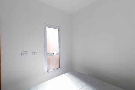 Quarto  de apartamento à venda com 1 quarto, 26m² em Guaianases, São Paulo
