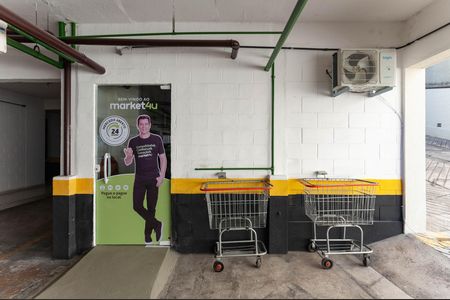 Apartamento à venda com 36m², 1 quarto e 1 vaga Apartamento à venda com 36m², 1 quarto e 1 vagaÁrea Comum
