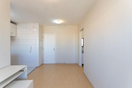 Apartamento à venda com 36m², 1 quarto e 1 vaga Apartamento à venda com 36m², 1 quarto e 1 vagaSala