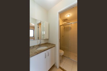 Apartamento à venda com 36m², 1 quarto e 1 vaga Apartamento à venda com 36m², 1 quarto e 1 vagaBanheiro Social