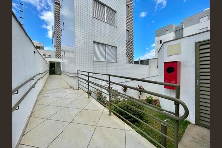 Apartamento para alugar com 88m², 3 quartos e 2 vagas