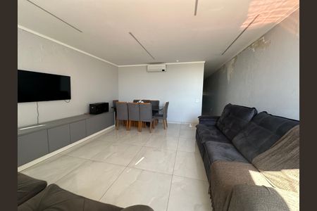 Casa à venda com 230m², 4 quartos e 2 vagas Casa à venda com 230m², 4 quartos e 2 vagasSala 2